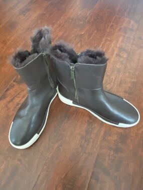 J/Slides Women's Victory Boot Dark Brown Leather Shoe Size 8M
